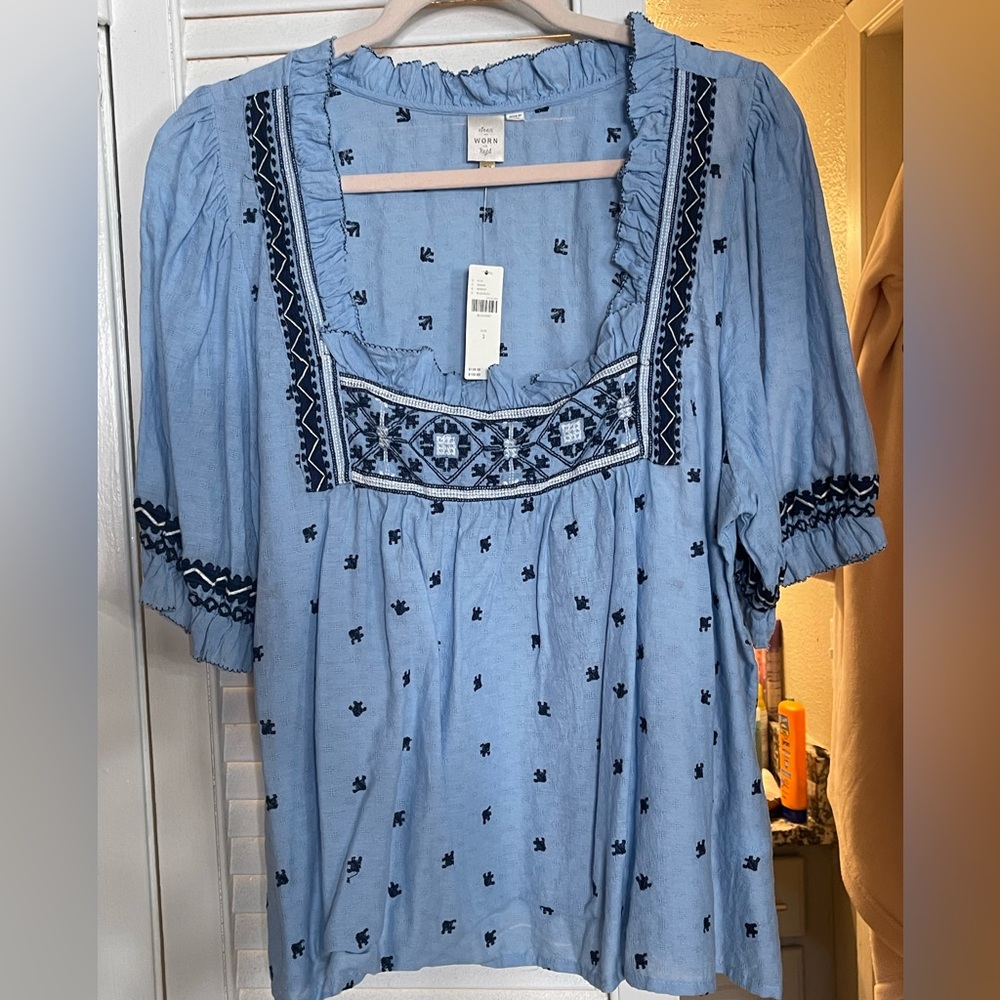 Blue Anthropologie blouse NWT size 2